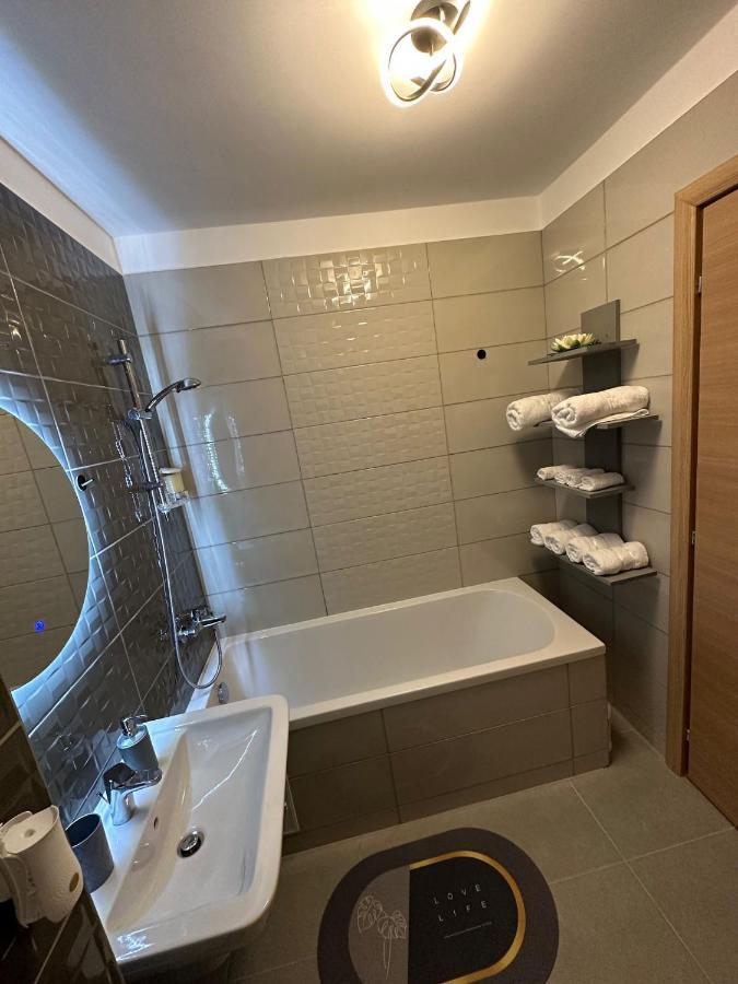 Coresi Luxury Apartments Brašov Exteriér fotografie